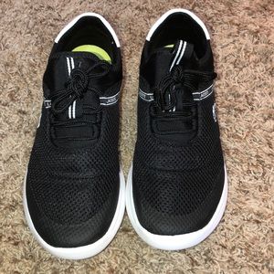 Boys sport shoe